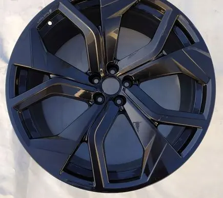 Audi Q8 R20 alloy rim 4M8601025AP