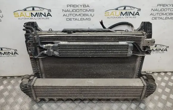 Mercedes-Benz A W169 Radiator set 1137328300 0130307007 0130307008