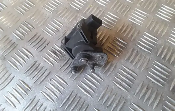 Mercedes-Benz ML W163 Accelerator throttle pedal A0125423317