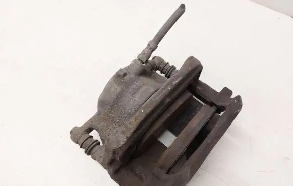 Mercedes-Benz A W176 Front brake caliper