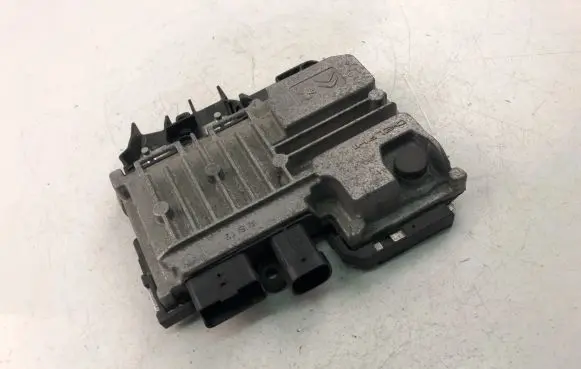 Peugeot 2008 I Other control units/modules 9810858280