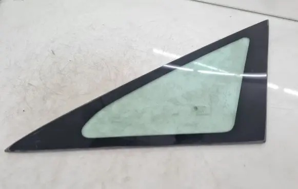 Toyota Previa (XR30, XR40) II Front triangle window/glass AS2