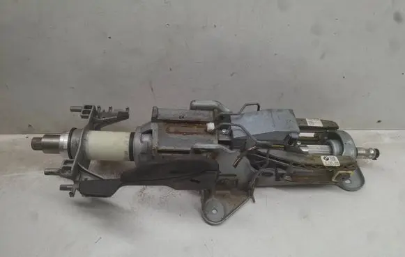 BMW 5 F10 F11 Steering wheel axle 6795344 2201056544 0633615