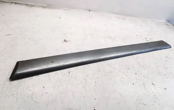Audi A6 S6 C4 4A Front door trim (molding) 4a0853352a
