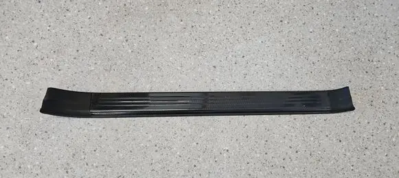 Mercedes-Benz SL R230 Front sill trim cover A2306801935 2306801935