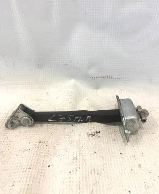 Suzuki SX4 Front door check strap stopper