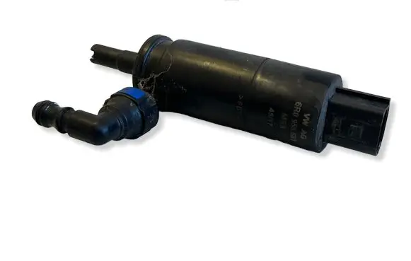 Audi Q3 8U Windscreen/windshield washer pump 6R0955681