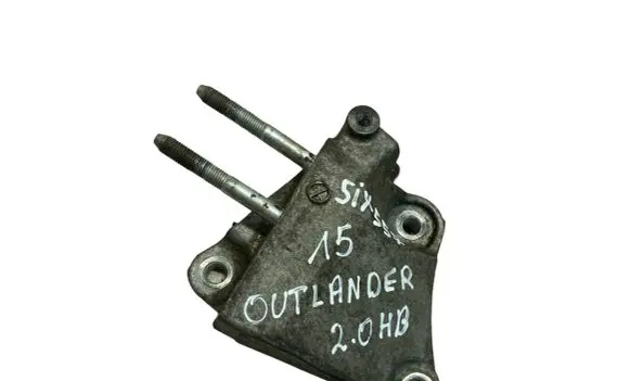 Mitsubishi Outlander Engine mounting bracket