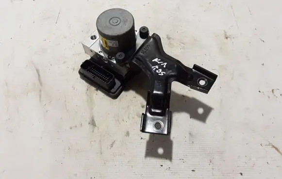 KIA Soul ABS Pump 58920B2740