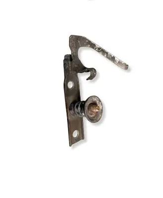 Volkswagen II LT Engine bonnet/hood lock/catch 2D0823507D