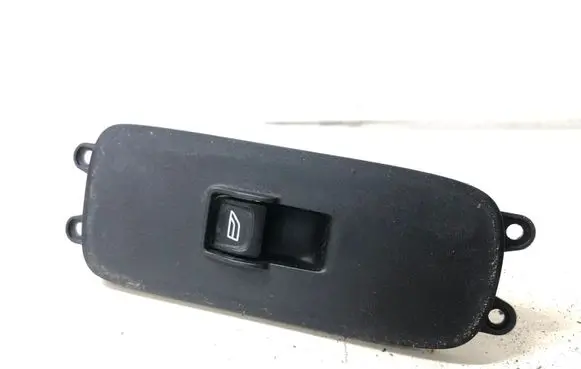 Volvo V50 Electric window control switch 30773214 03453305