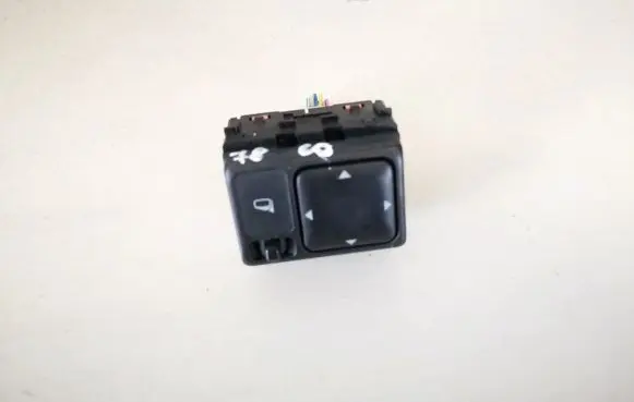 Infiniti FX Wing mirror switch