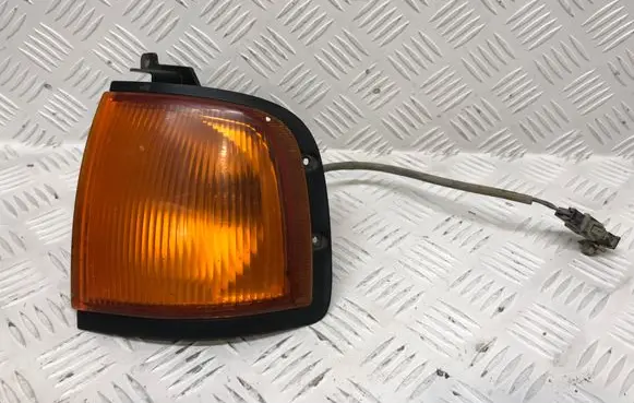 Ford Ranger Front indicator light 21016023
