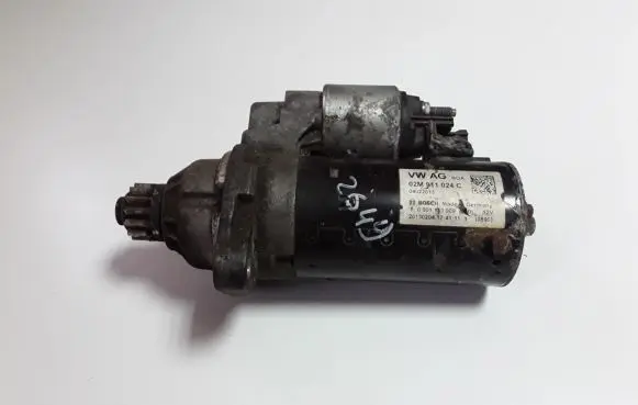 Audi Q3 8U Starter motor 02M911024C