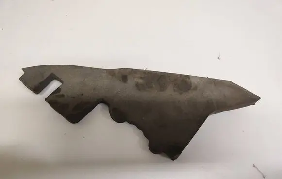 Chrysler Pacifica Fender foam support/seal 68598917AA 68282019AA