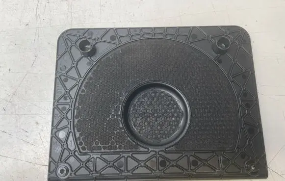 BMW 5 E60 E61 Subwoofer grill/trim 6976960
