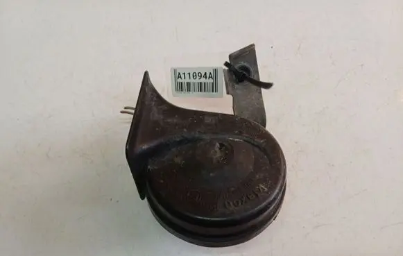 Volkswagen Golf IV Horn signal CH2139
