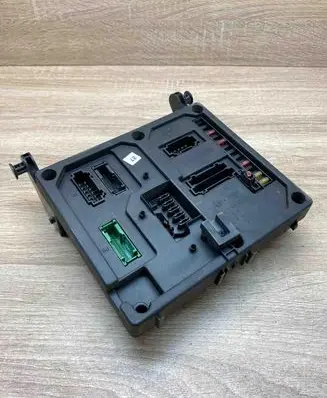 Volkswagen Sharan Central body control module 7M0962258F S108145300E