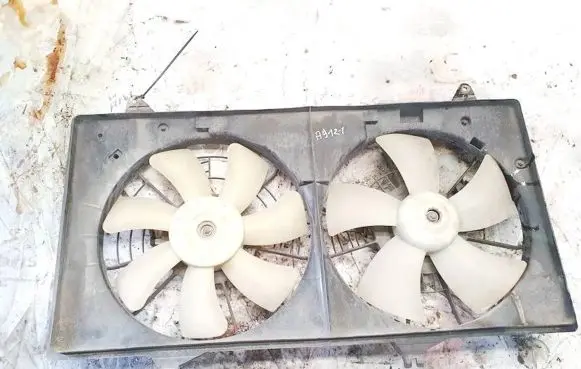 Mazda 6 Radiator cooling fan shroud