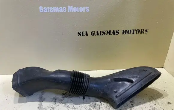 Volvo S80 Air intake duct part 8638624