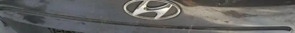 Hyundai Accent Trunk door license plate light bar 