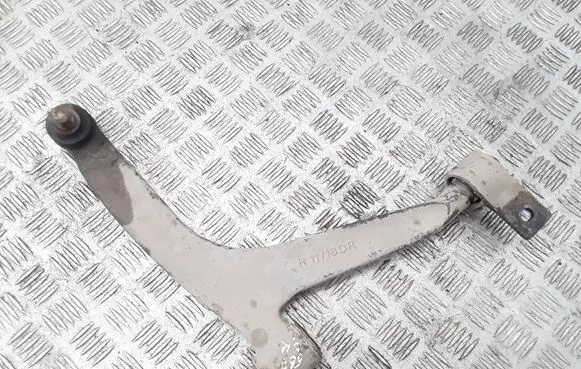 Citroen Berlingo Front lower control arm/wishbone 
