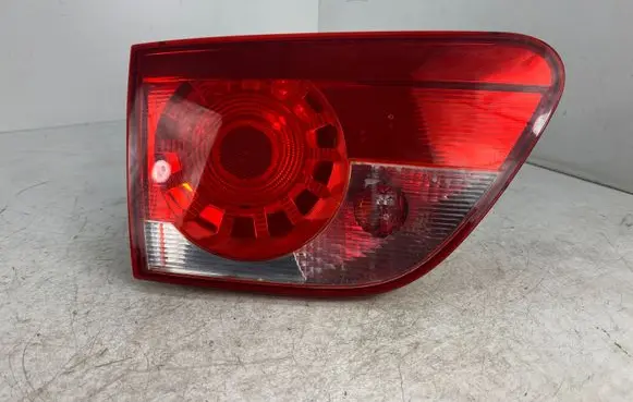 Seat Altea XL Tailgate rear/tail lights 5P8945093D 5P8945107B B7CVX13A603