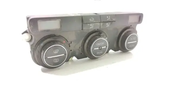 Volkswagen PASSAT B6 Climate control unit