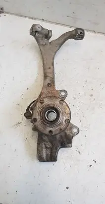 Audi A6 S6 C6 4F Front wheel hub 4F0257