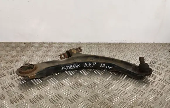 Nissan X-Trail T31 Front lower control arm/wishbone