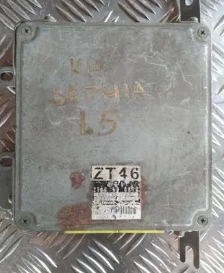 KIA Sephia Engine control unit/module ZT46