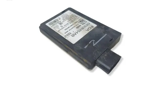 Chrysler Pacifica Blind spot module 68306454AB 038736765 6234734