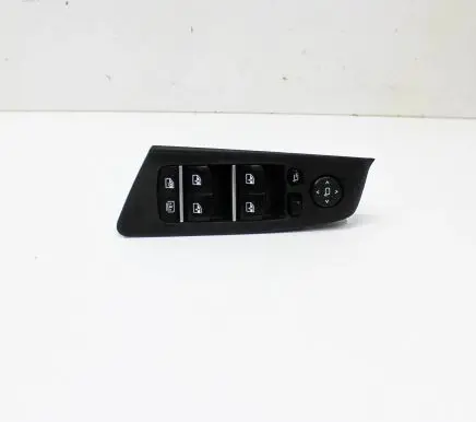 BMW 5 G30 G31 Electric window control switch 6832732