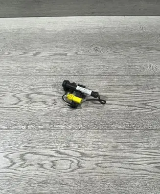 BMW 3 G20 G21 Bonnet Pedestrian Airbag Actuator 7449429 744942908D