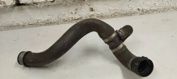 Mercedes-Benz GLE (W166 - C292) Engine coolant pipe/hose A1665008675