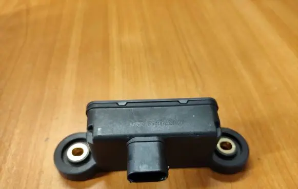 Mercedes-Benz S W221 ESP acceleration yaw rate sensor A0055429518 10170106443 GS71K12Y62