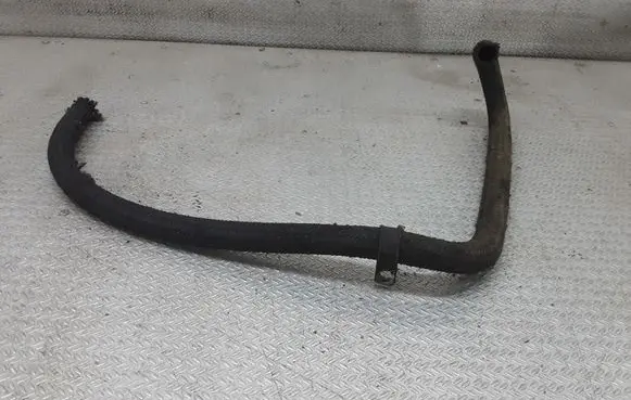 Land Rover Range Rover P38A Engine coolant pipe/hose