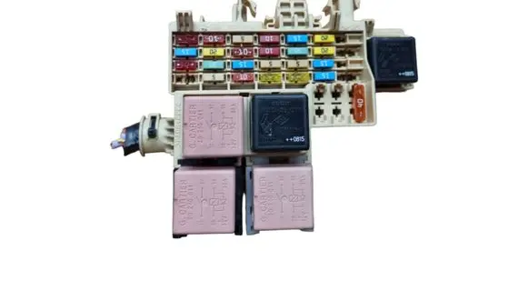 Renault Kangoo II Fuse box set 64001189 8200574970C