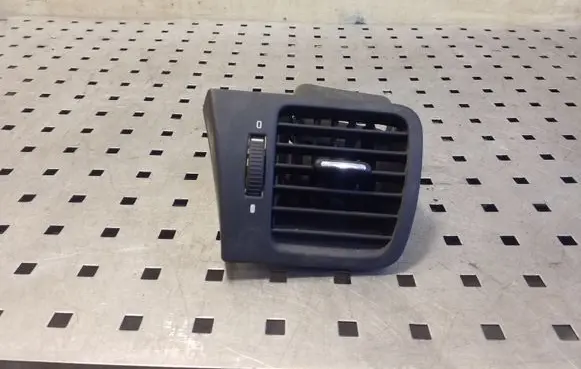 Subaru Legacy Dashboard side air vent grill/cover trim