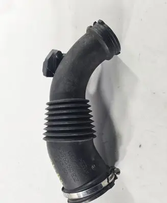 Audi A6 S6 C6 4F Air intake hose/pipe 059129627L