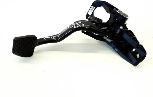 BMW 5 G30 G31 G38 Brake pedal 6866485 6855309