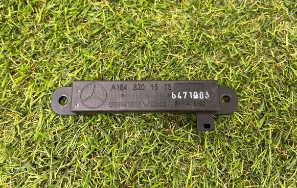Mercedes-Benz ML W164 Keyless (KESSY) go control unit/module A1648201575 6471003