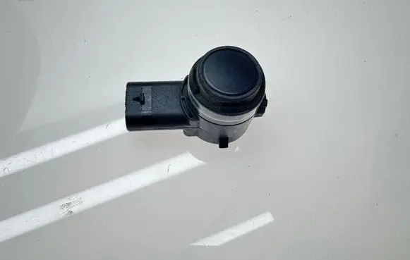 Volkswagen PASSAT B8 Parking PDC sensor 5Q0919275B