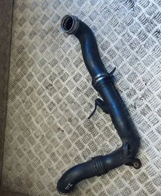 Intercooler hose/pipe