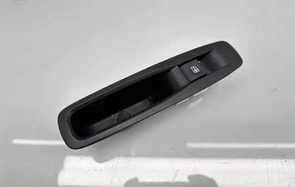 Renault Megane IV Electric window control switch 829507746R 630000980