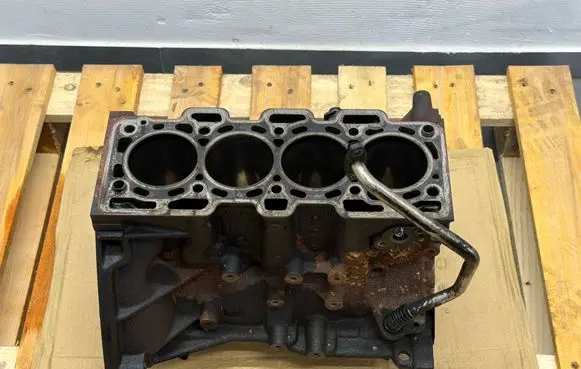 Mercedes-Benz Citan W415 Engine block 19733R