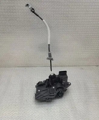 Volvo S90, V90 Front door lock 31440997