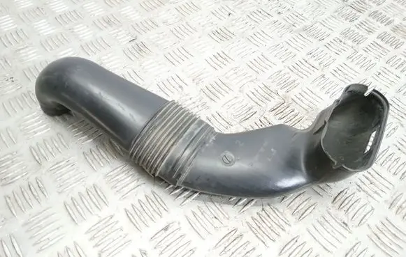 Ford Fiesta Air intake duct part N04039C161 N04039C162