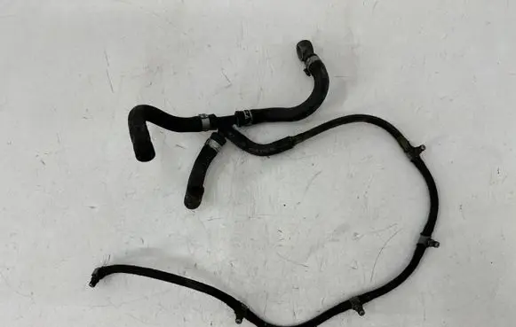 Volvo V70 Fuel return line/hose 30757519