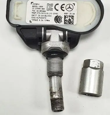 Mercedes-Benz C W204 Tire pressure sensor A0009050030